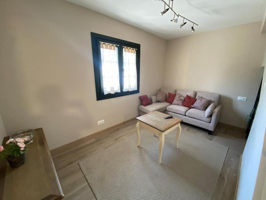 Casa En Montealegre Reformada Y Acogedora Samano Luaran gambar